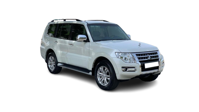 Mitsubishi Pajero 2018 Silver